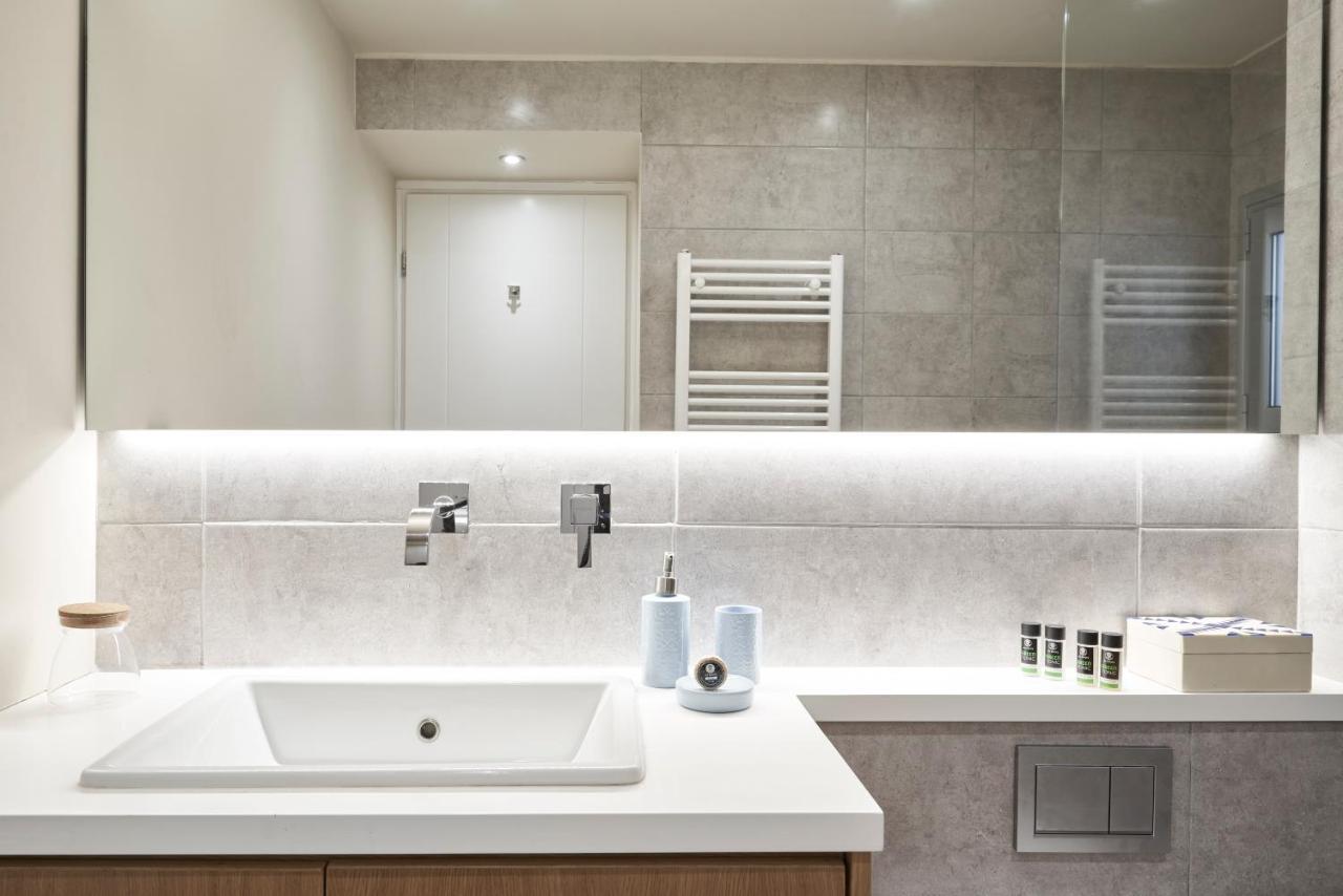Charitos Iχ, Chic N Modern 2Bd Apt Athens Luaran gambar