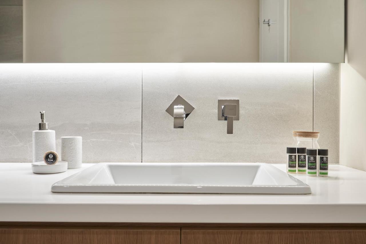 Charitos Iχ, Chic N Modern 2Bd Apt Athens Luaran gambar