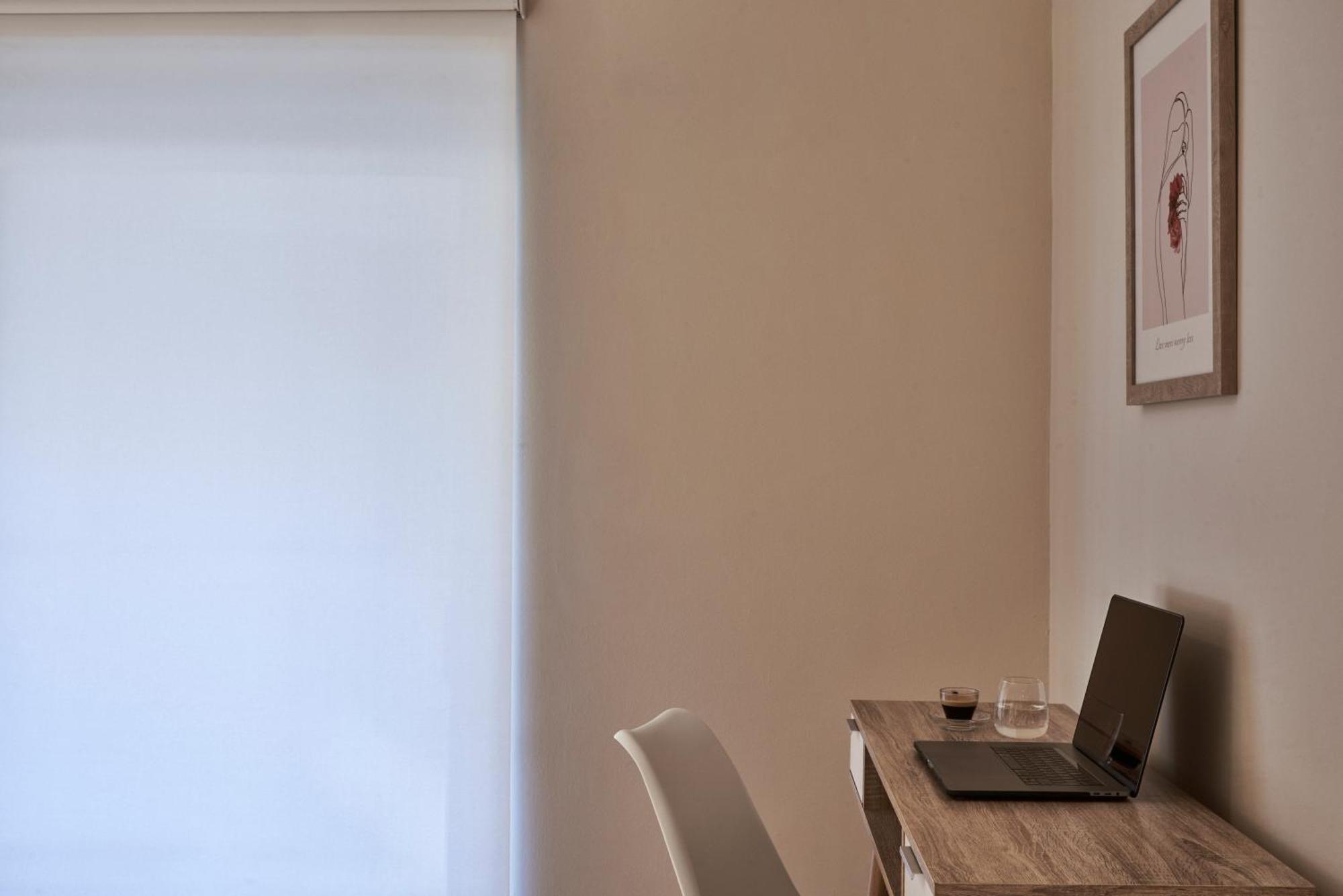 Charitos Iχ, Chic N Modern 2Bd Apt Athens Luaran gambar