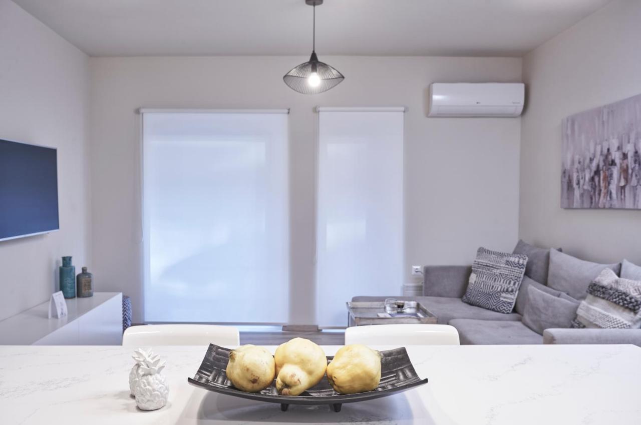 Charitos Iχ, Chic N Modern 2Bd Apt Athens Luaran gambar